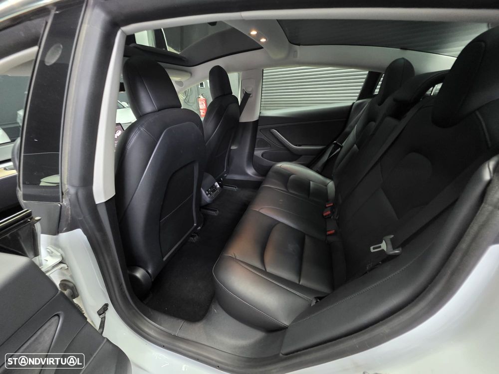 Tesla Model 3 Standard Range Plus RWD - 23