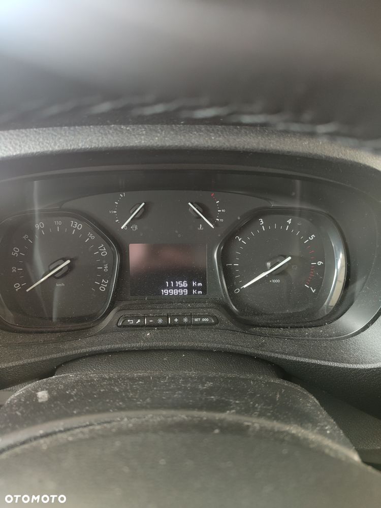 Toyota Proace - 15