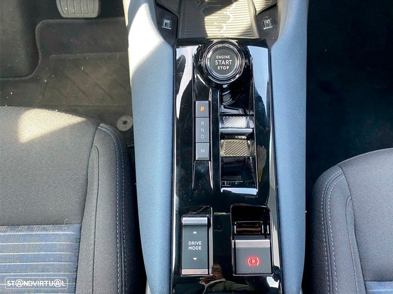 Alfa Romeo Junior 1.2 eDCT6 - 16
