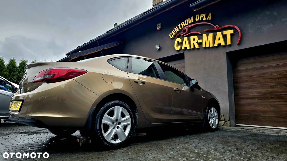 Opel Astra 1.6 ENERGY - 11