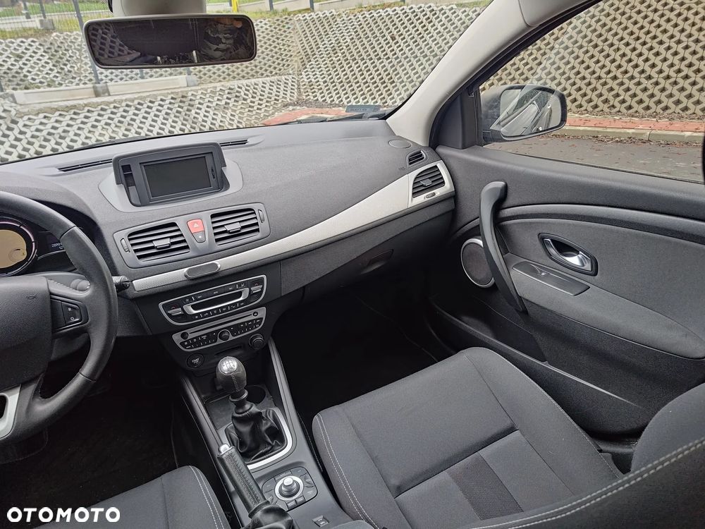 Renault Megane TCe 130 Bose Edition - 9