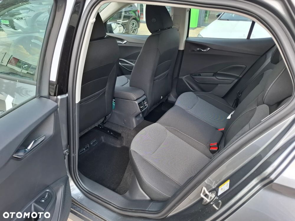 Skoda Fabia 1.5 TSI Drive DSG - 14