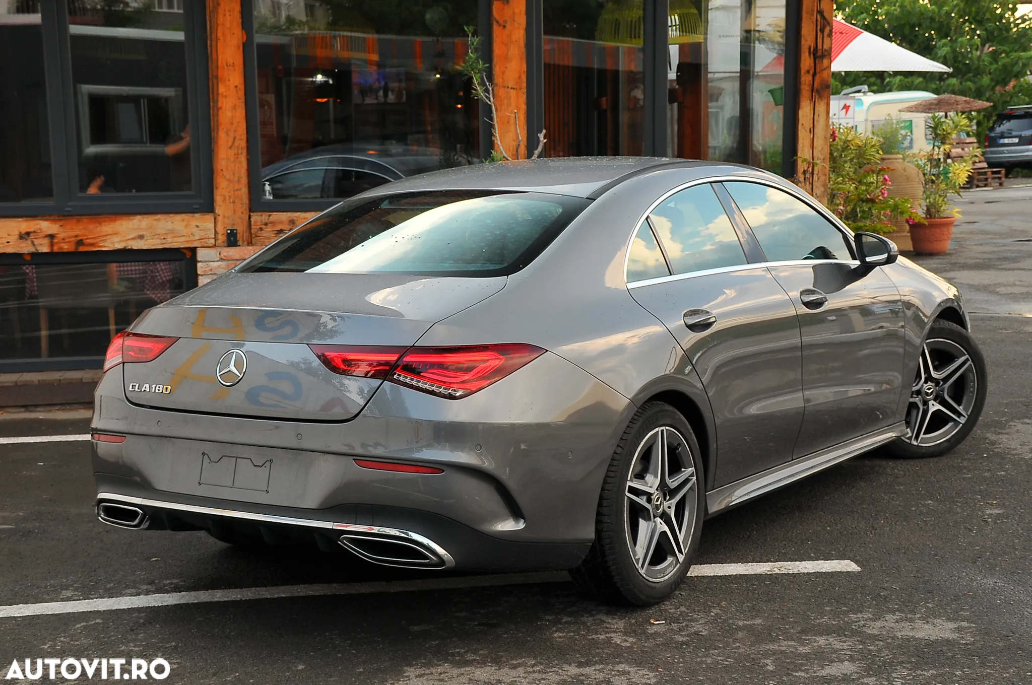 Mercedes-Benz CLA - 9
