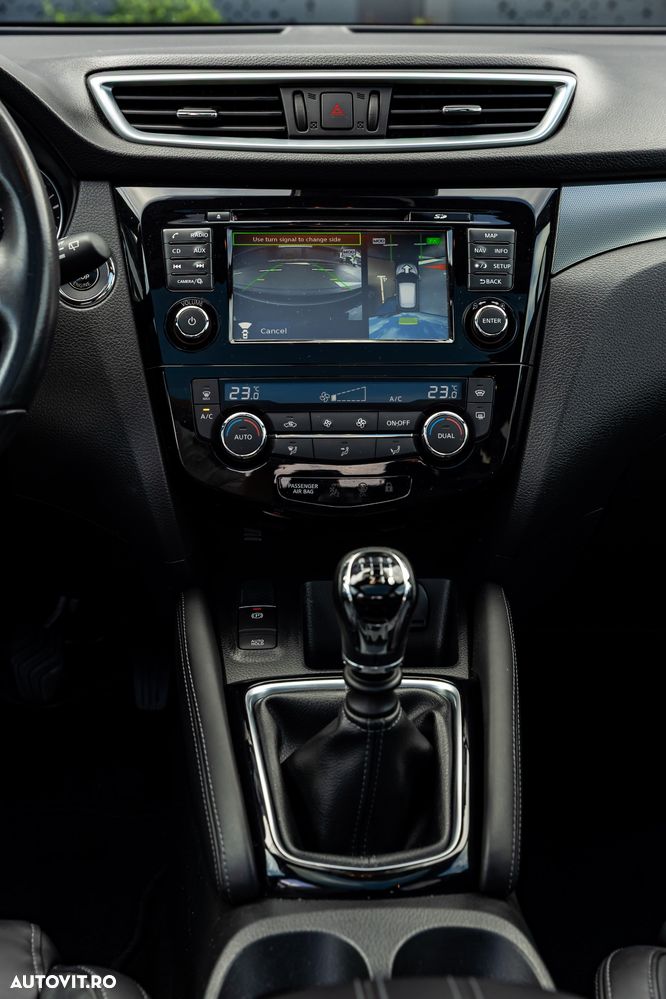 Nissan Qashqai 1.6 DCI ALL-MODE 4x4i TEKNA+ - 16