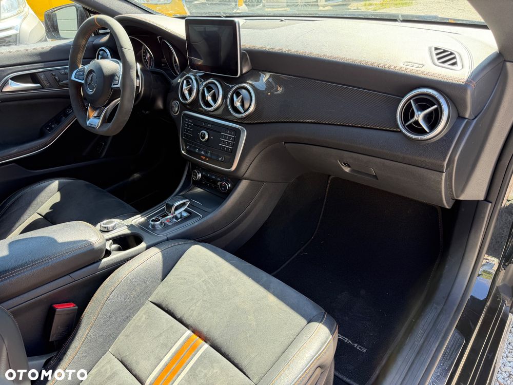 Mercedes-Benz CLA AMG 45 4Matic 7G-DCT Orange Art Edition - 7
