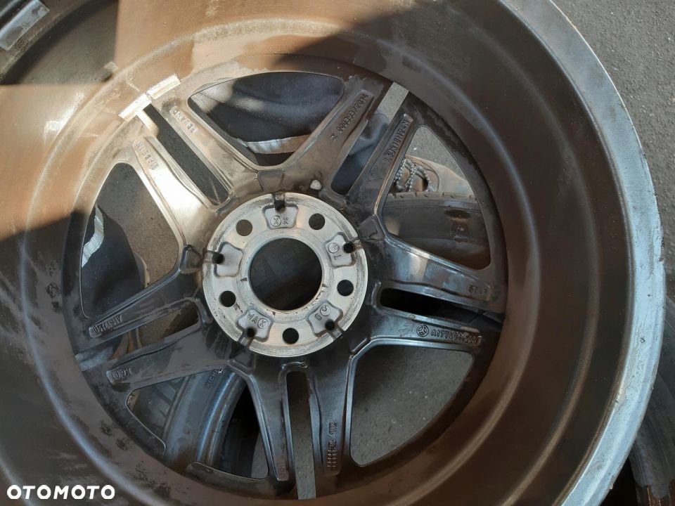 Aluminiowa felga Mercedes AMG 18 - 3