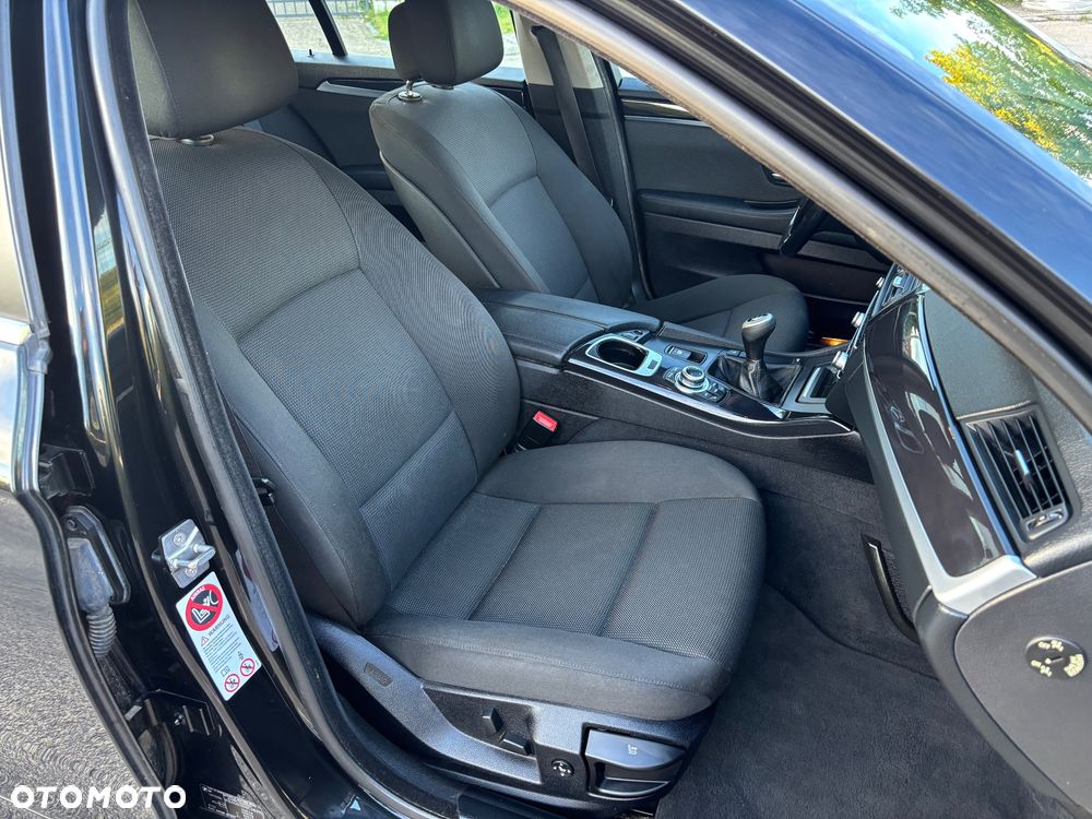BMW Seria 5 - 26
