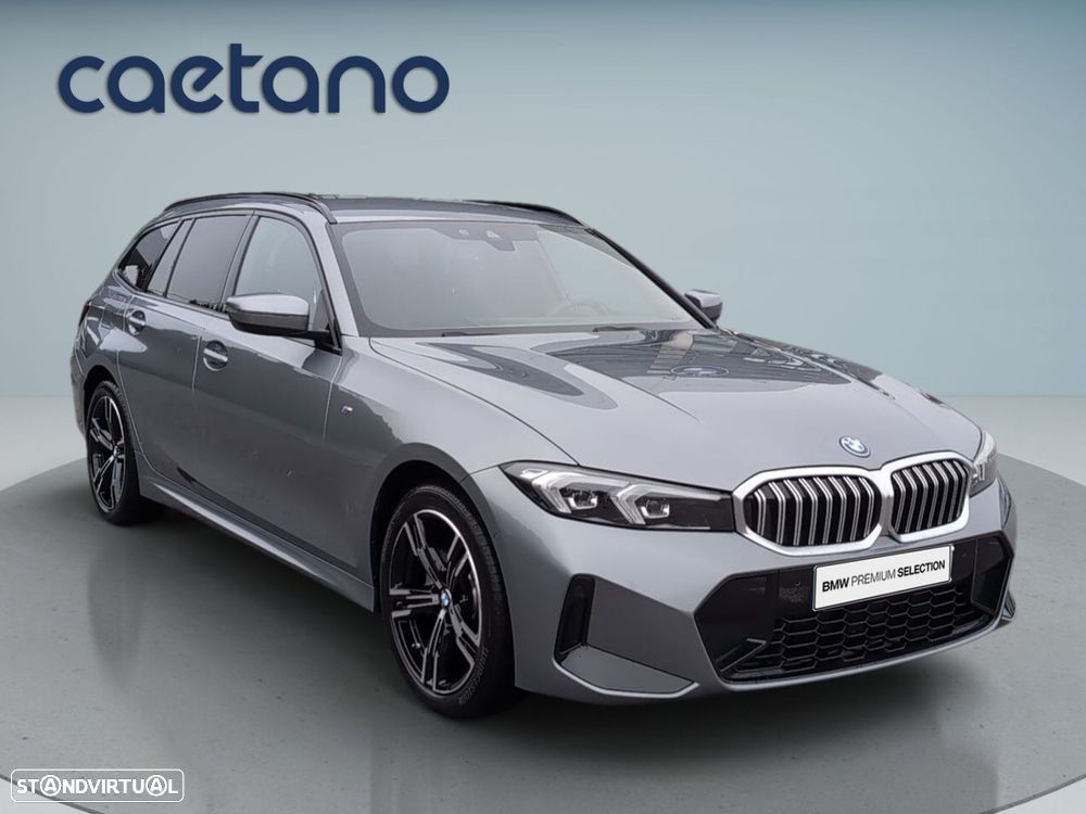 BMW 330 e Pack Desportivo M Auto — fotografia 10
