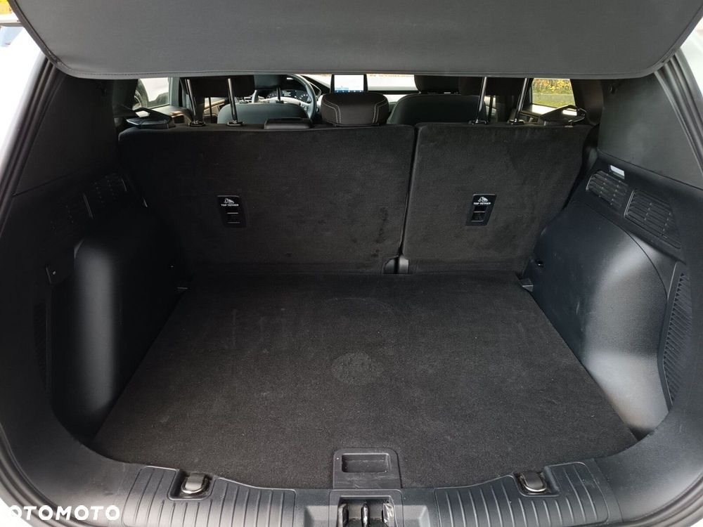 Ford Kuga 1.5 EcoBlue FWD Titanium - 35