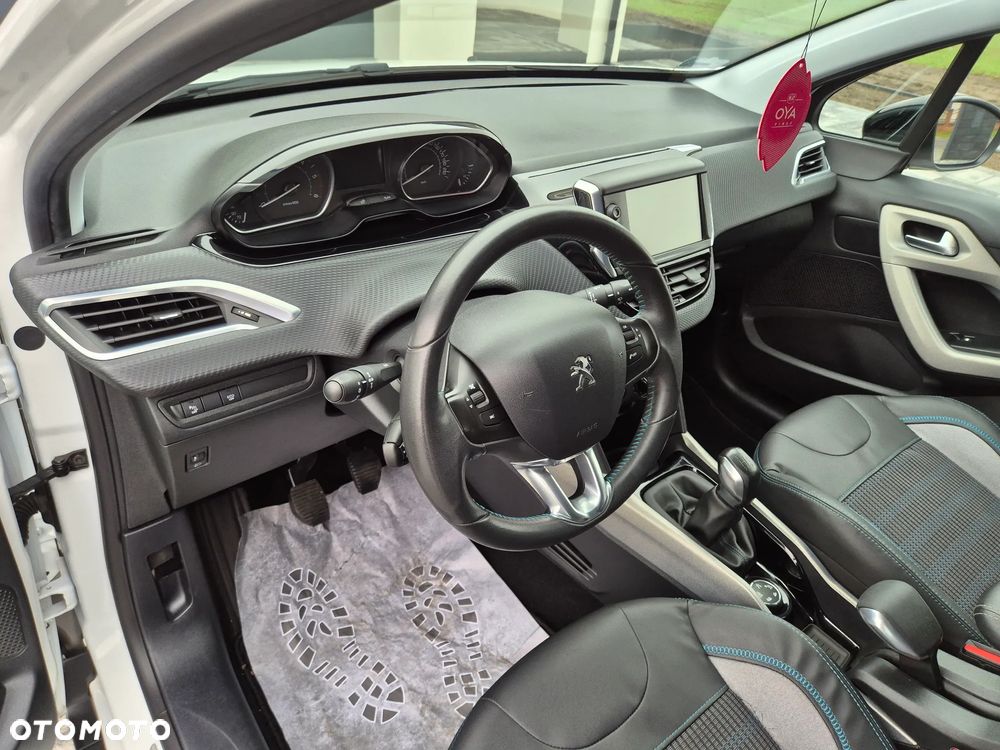 Peugeot 2008 1.6 BlueHDi Allure - 28