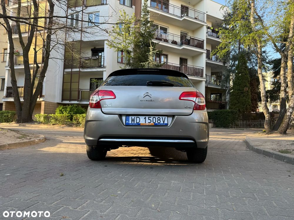 Citroën C4 1.6 HDi Seduction - 10