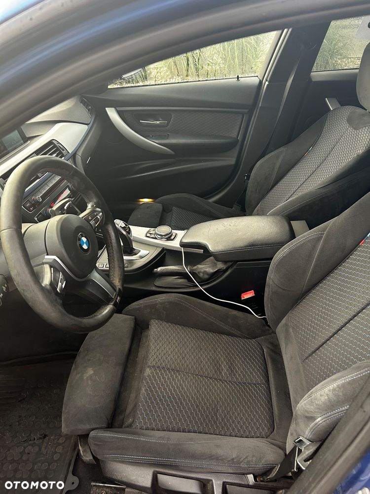 BMW Seria 3 320d xDrive - 7