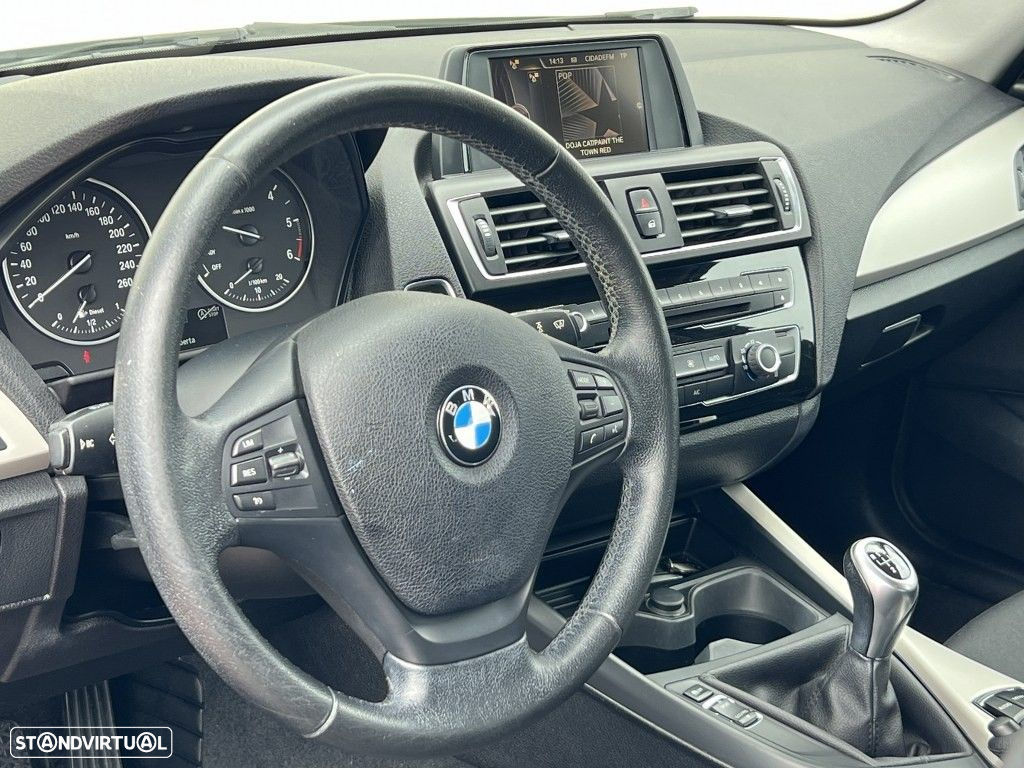BMW 116 d Line Urban - 5