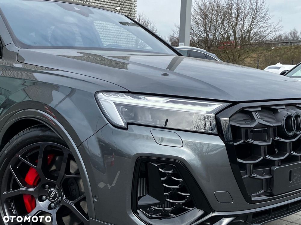 Audi Q7 - 12
