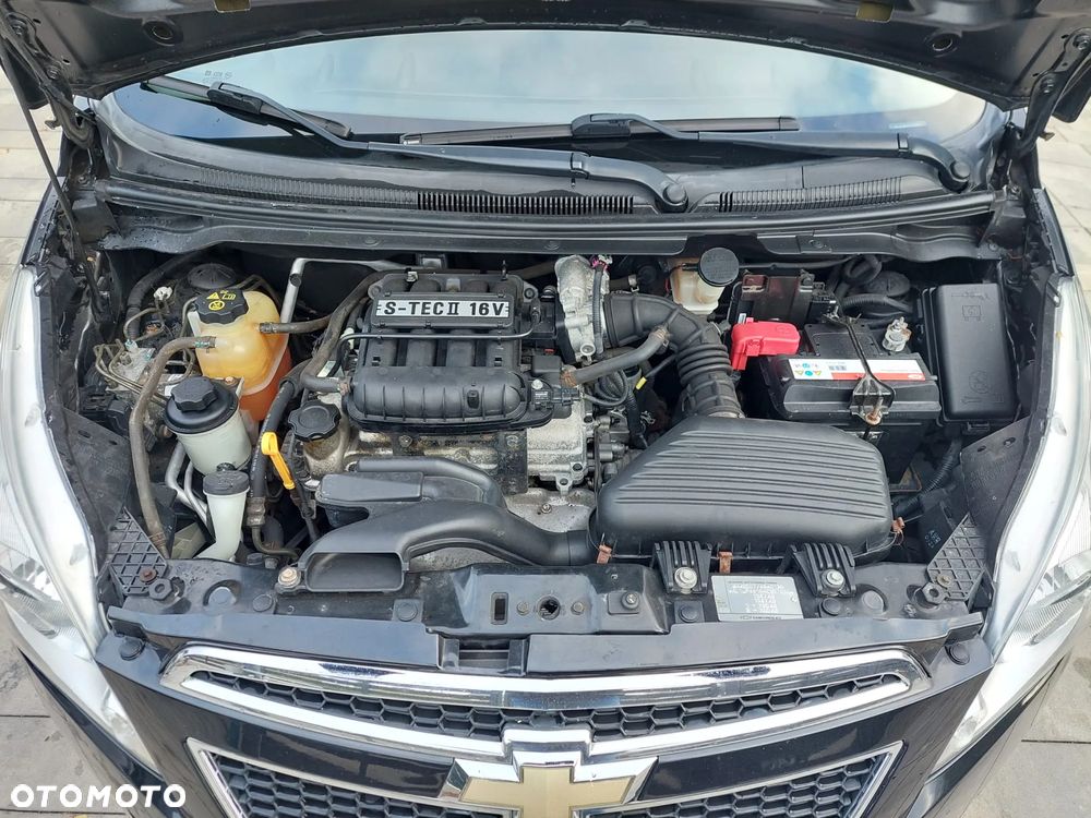 Chevrolet Spark 1.0 LS - 34