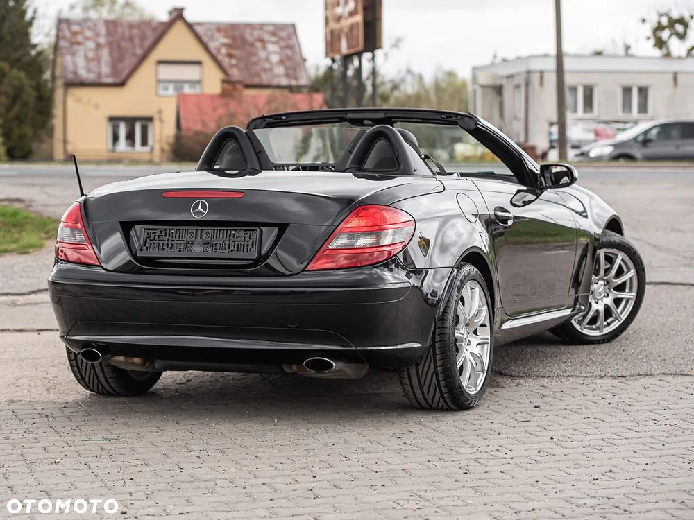 Mercedes-Benz SLK 350 7G-TRONIC - 9