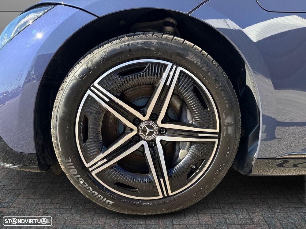 Mercedes-Benz EQE 350+ - 5