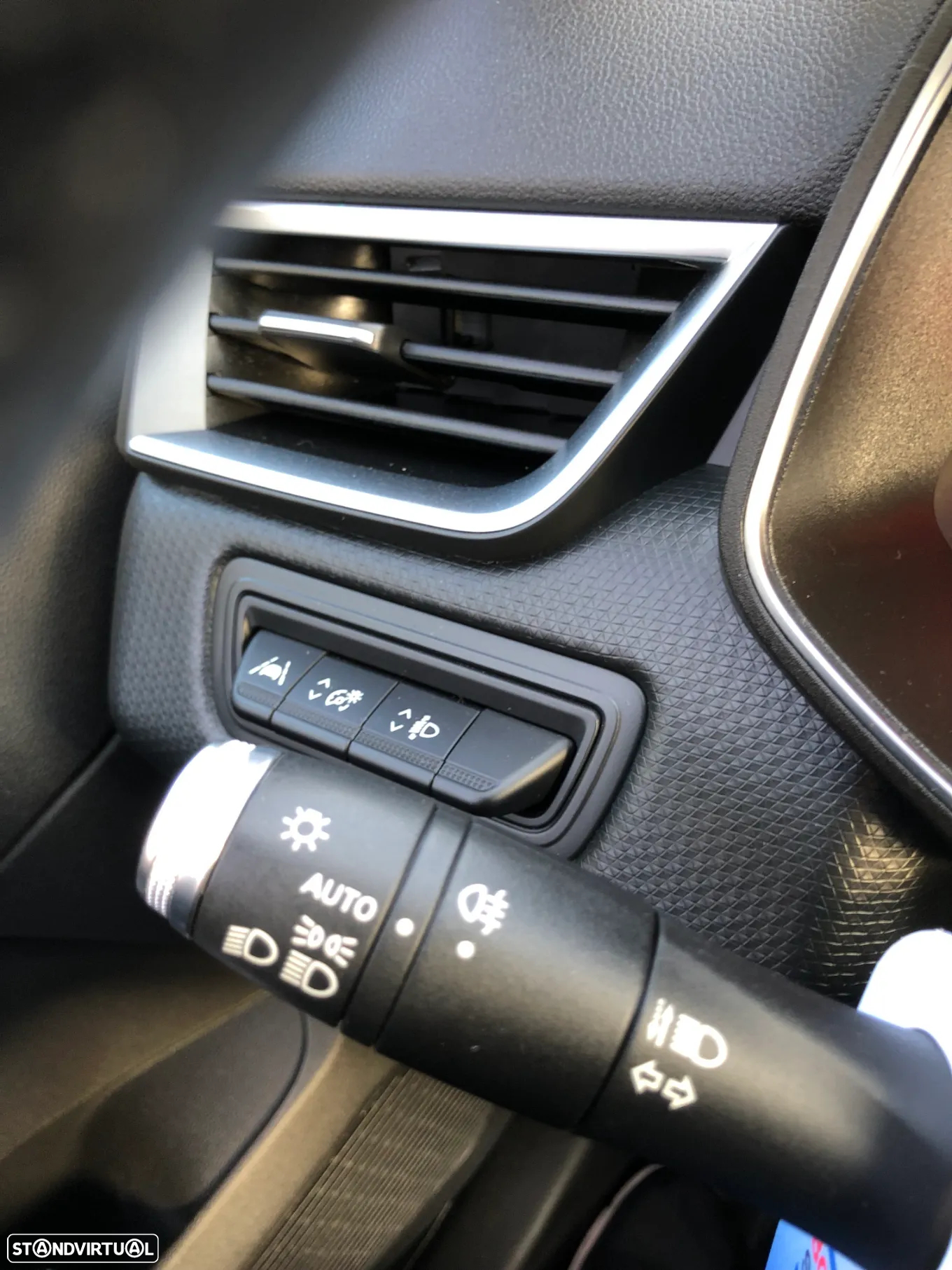 Renault Clio TCe 100 BUSINESS EDITION - 13