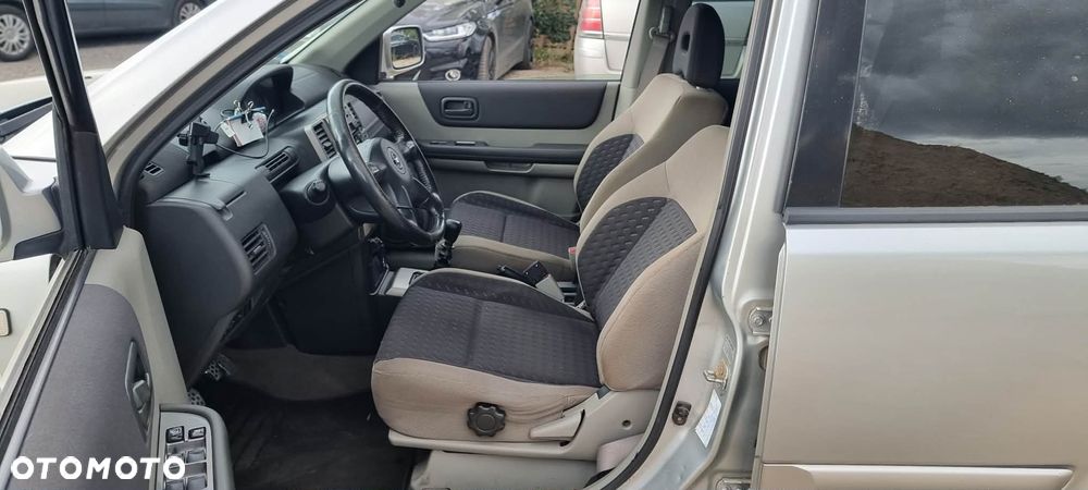 Nissan X-Trail 2.2 dCi Sport - 15
