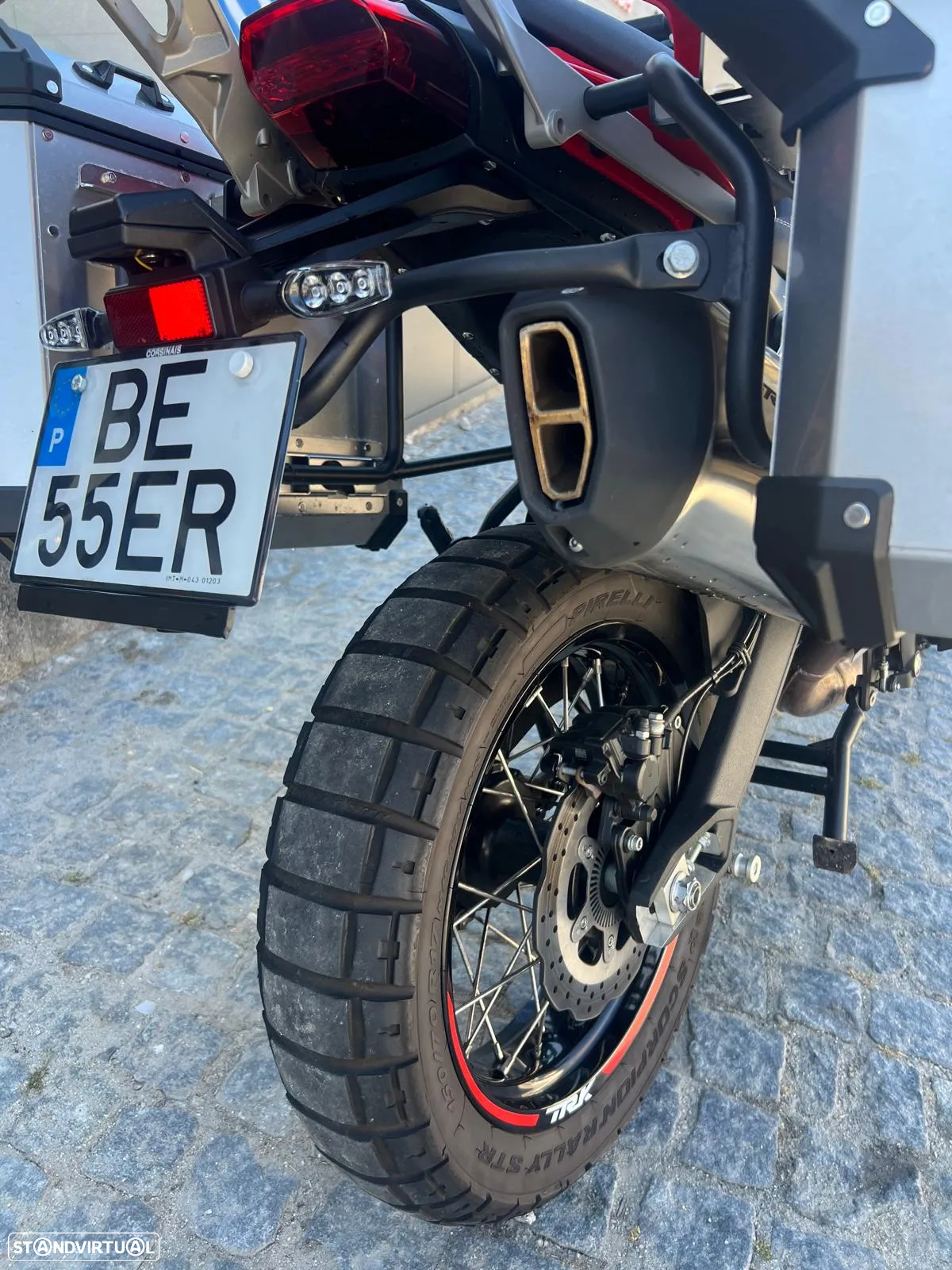 Benelli TRK 702 X - 6