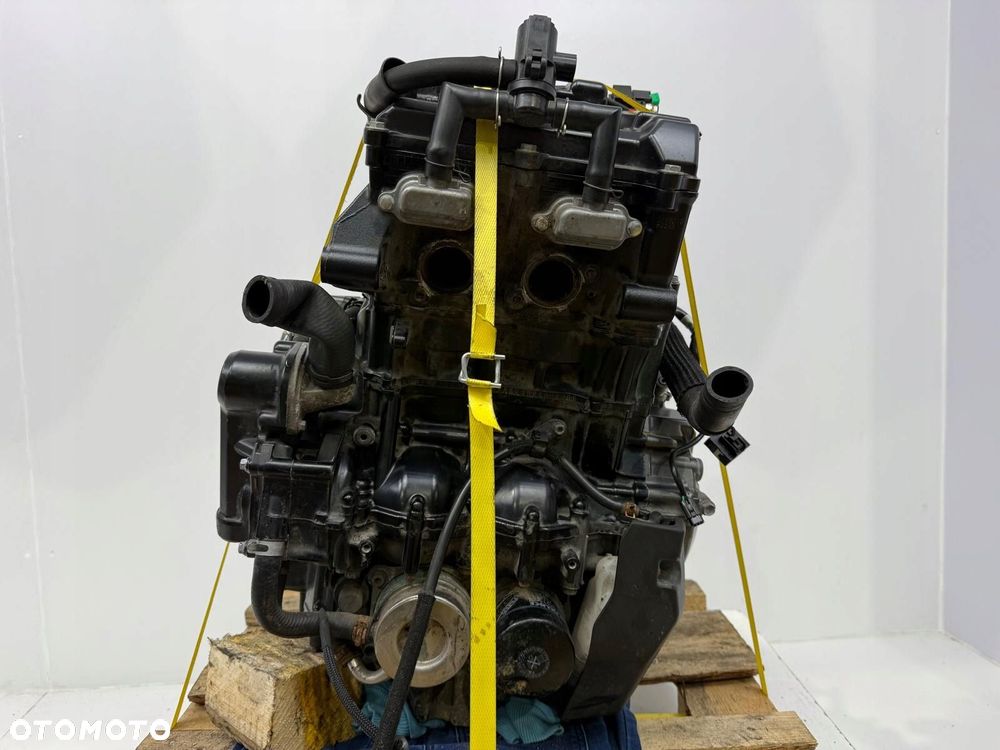 SILNIK KOMPLETNY Suzuki GSX-8S GSX 8S 776ccm 83KM Motor Engine 2024 FRA1 - 11