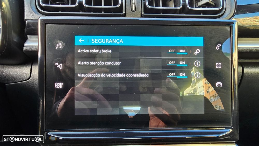 Citroën C3 1.2 PureTech Shine - 28