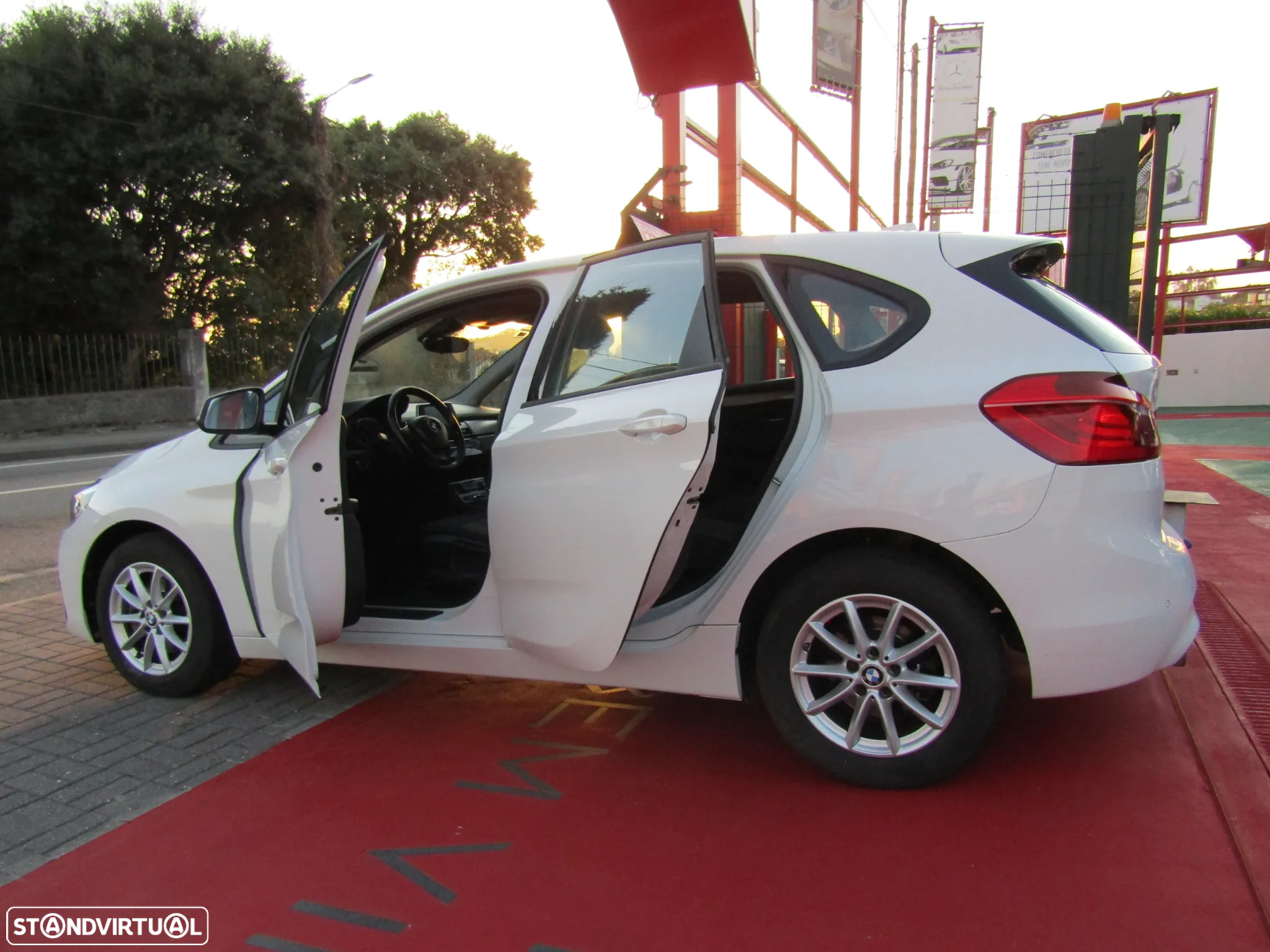BMW 216 Active Tourer d Advantage - 14