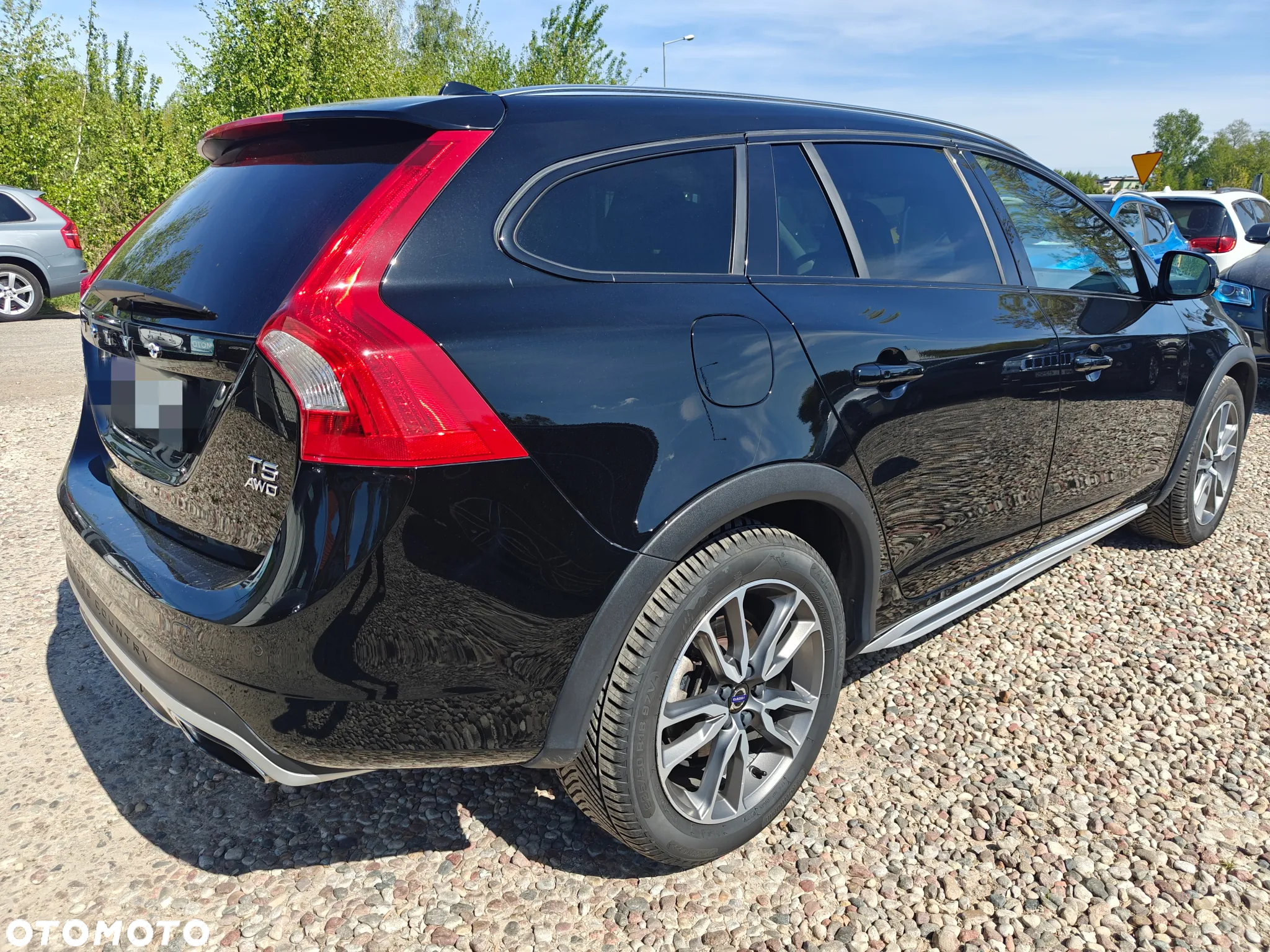 Volvo V60 Cross Country T5 AWD Summum - 6