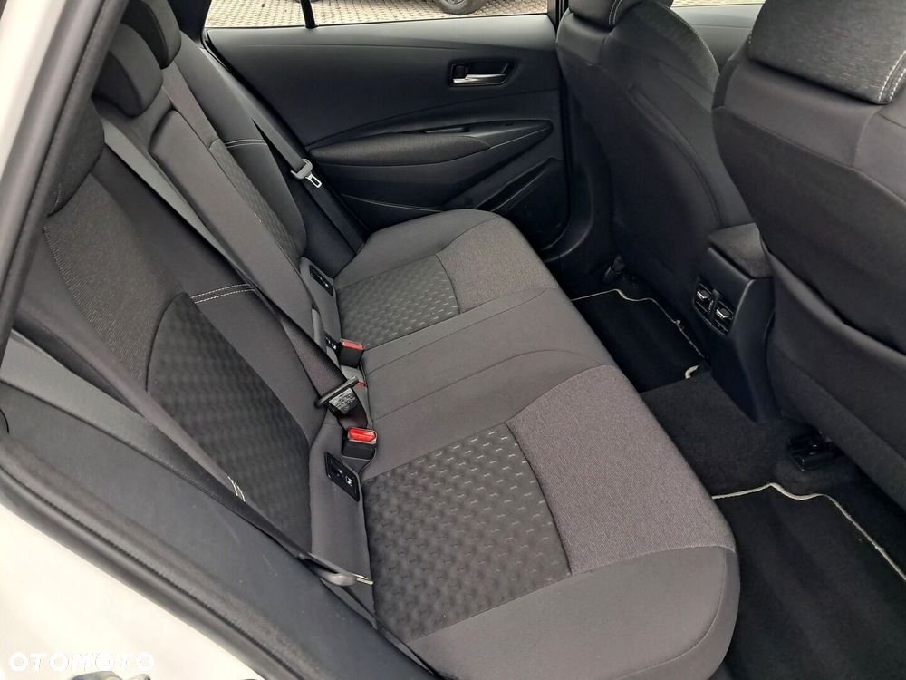 Toyota Corolla 1.8 Hybrid Comfort - 12