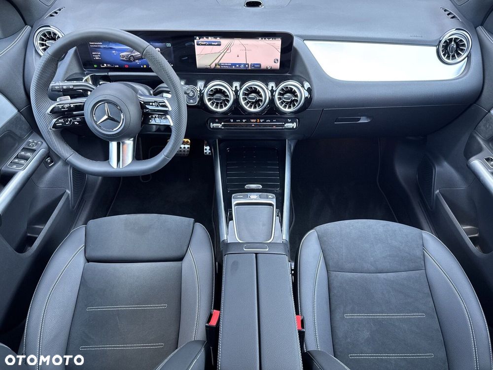 Mercedes-Benz GLA 200 mHEV AMG Line 7G-DCT - 18
