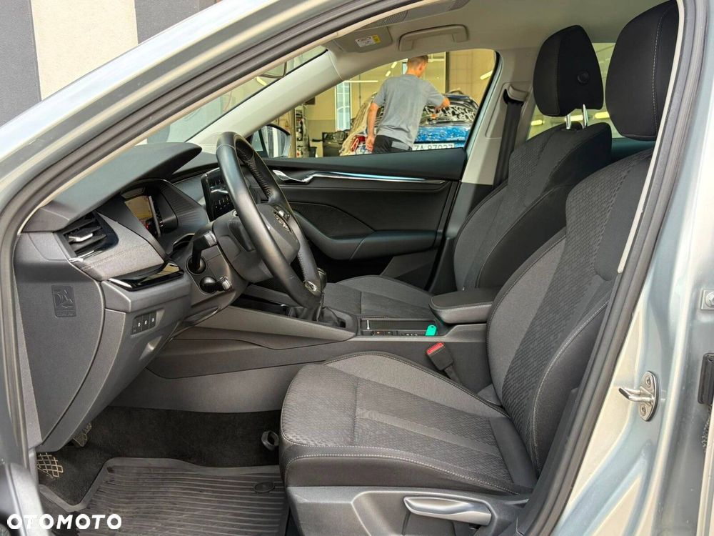 Skoda Octavia 1.5 TSI ACT Style - 9