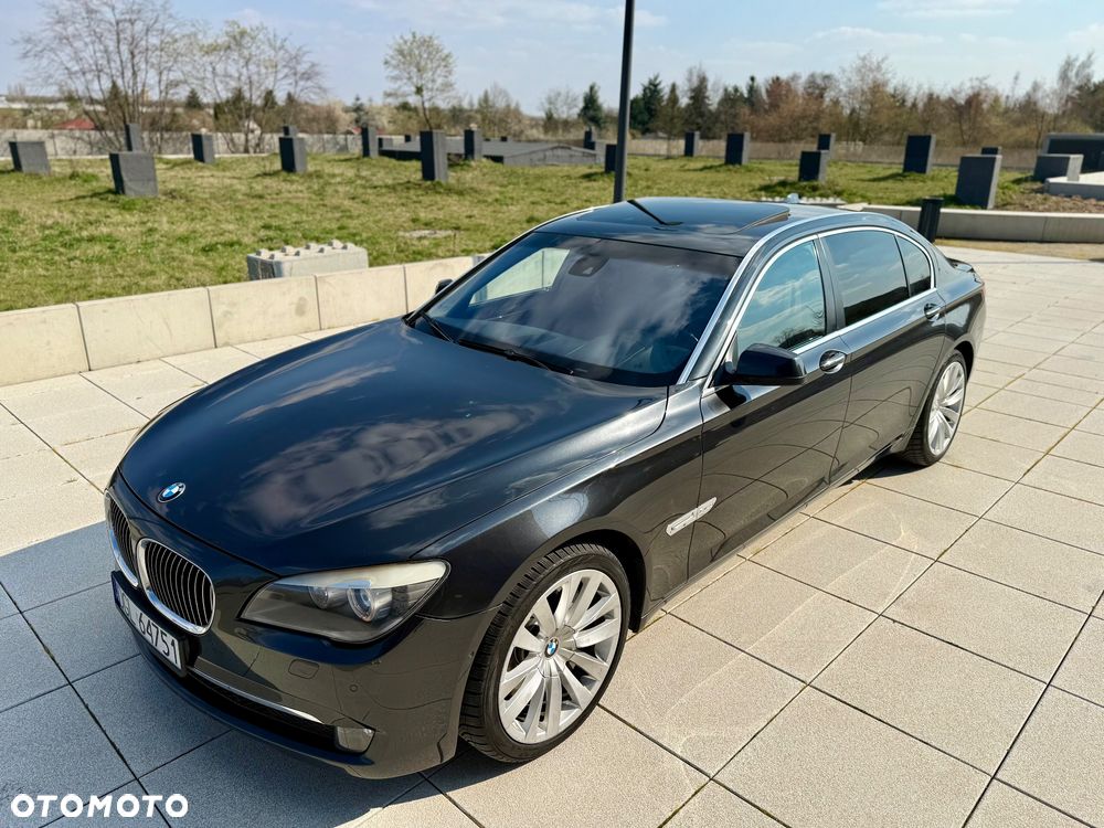 BMW Seria 7 750Li xDrive - 5