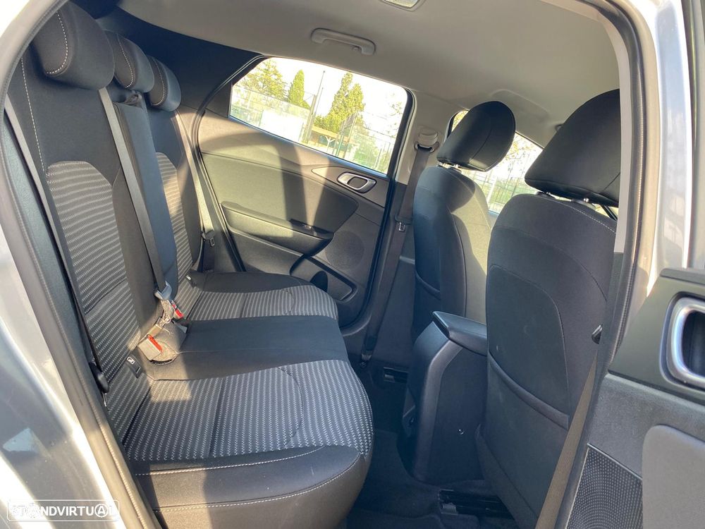 Kia XCeed 1.0 T-GDI Dynamic - 13