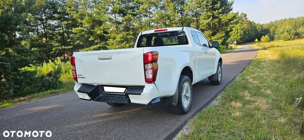 Isuzu D-Max - 7