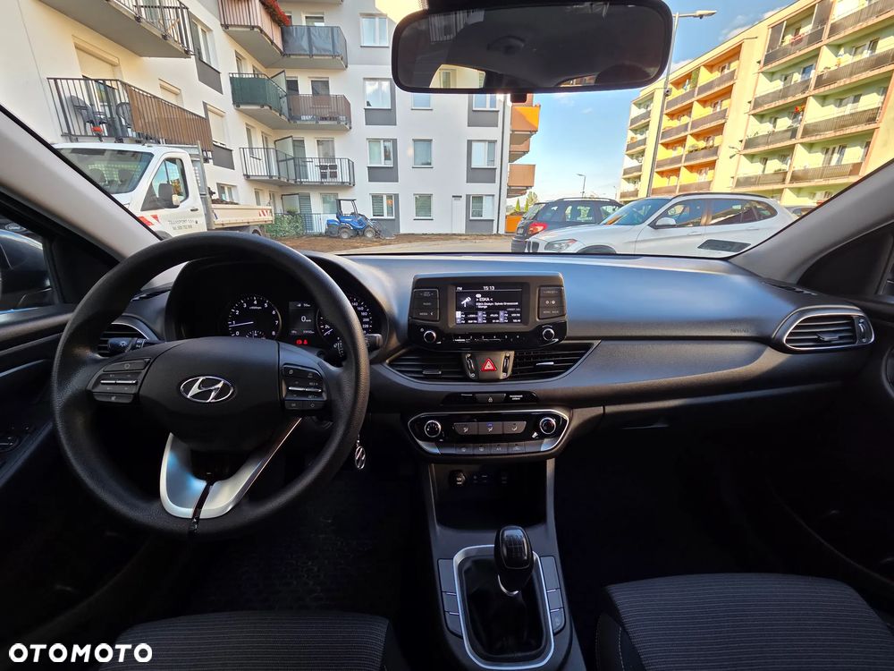 Hyundai i30 1.4 Classic + - 5