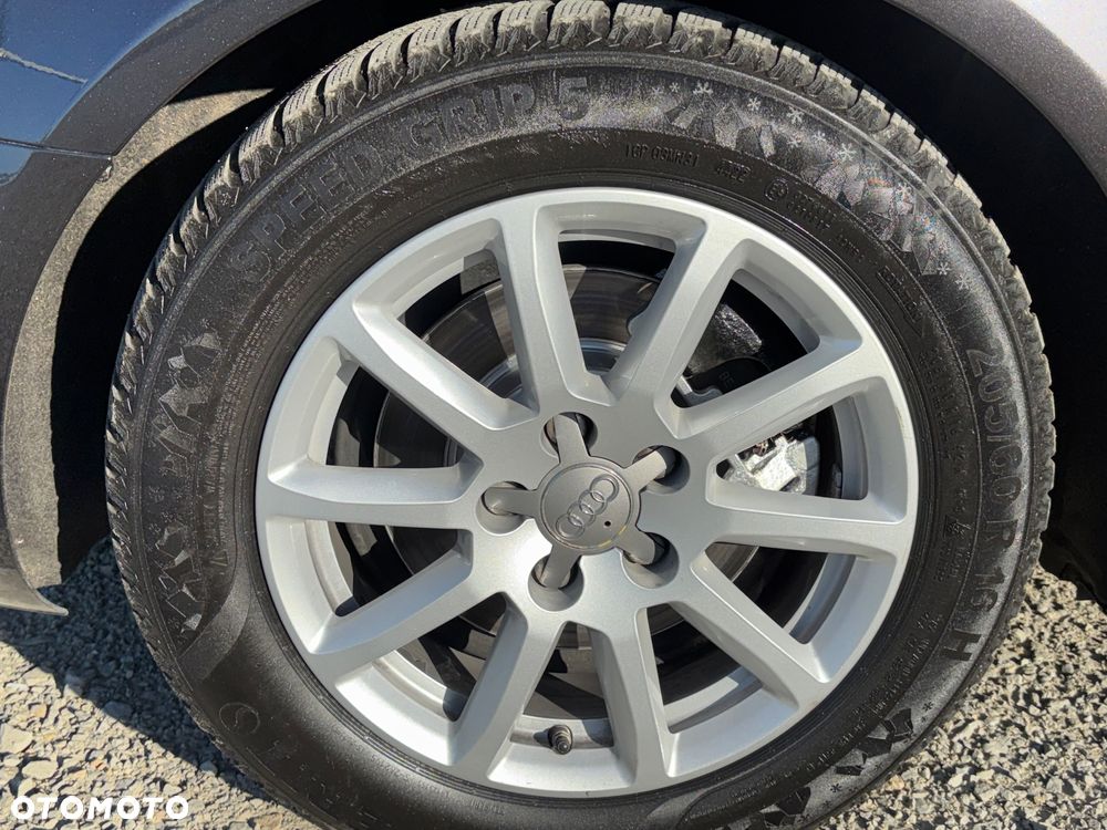Audi A4 Avant 2.0 TDI DPF Attraction - 12