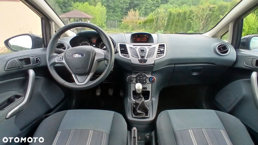 Ford Fiesta - 18
