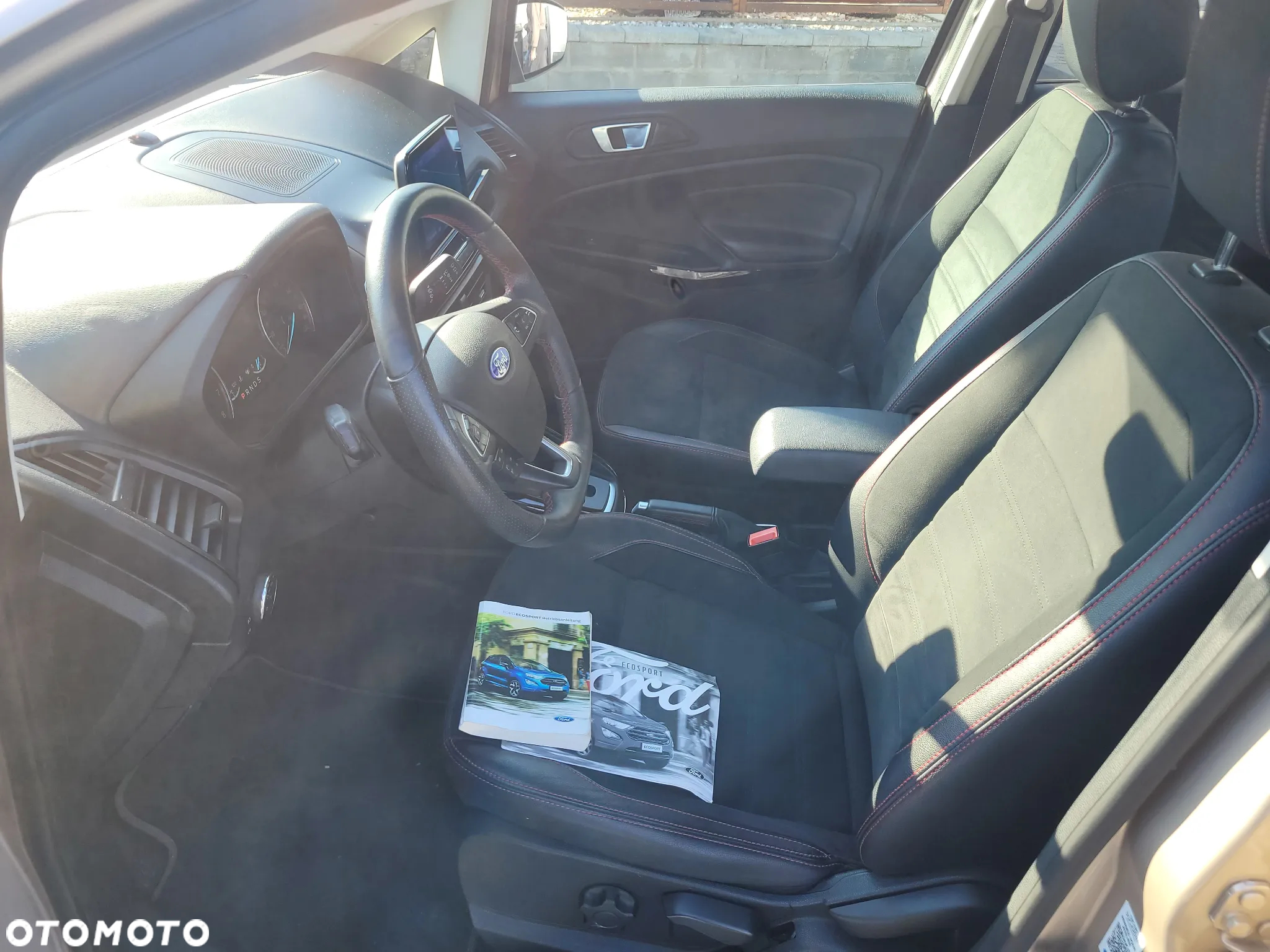 Ford EcoSport 1.0 EcoBoost TITANIUM - 10