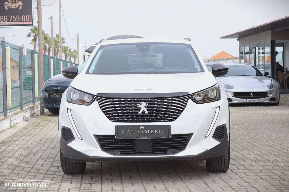 Peugeot 2008 1.2 PureTech Allure - 4
