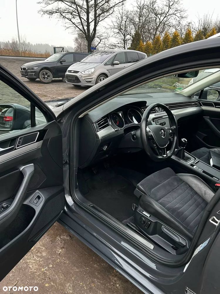 Volkswagen Passat 2.0 TDI (BlueMotion Technology) Highline - 6