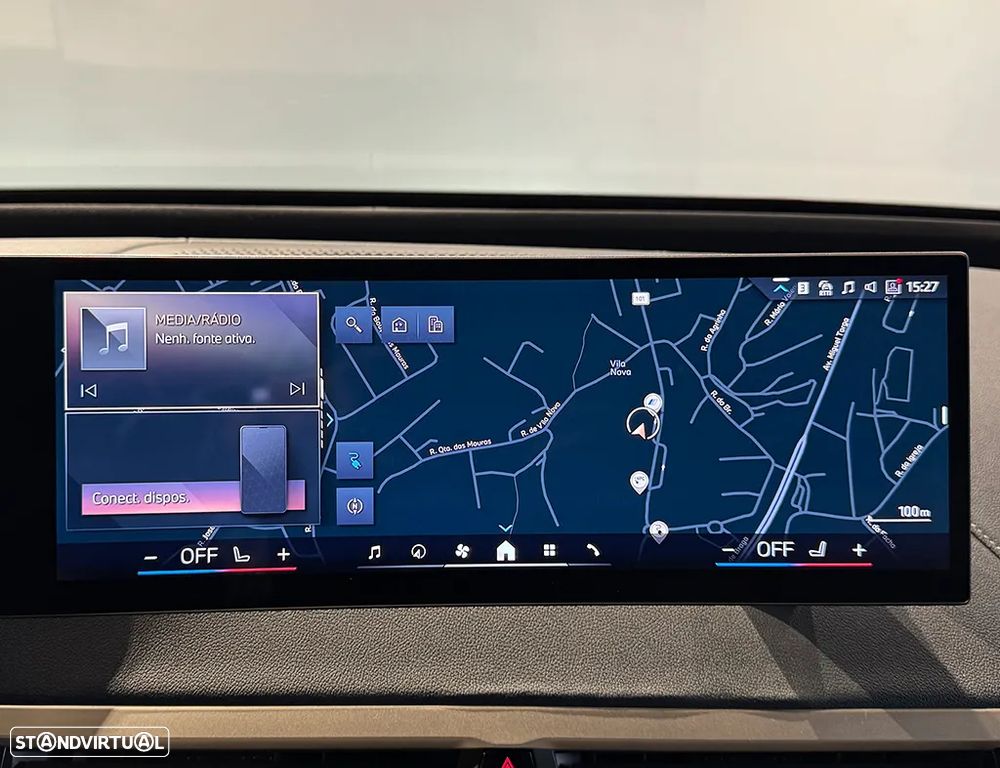 BMW iX xDrive 40 Pack Desportivo - 11