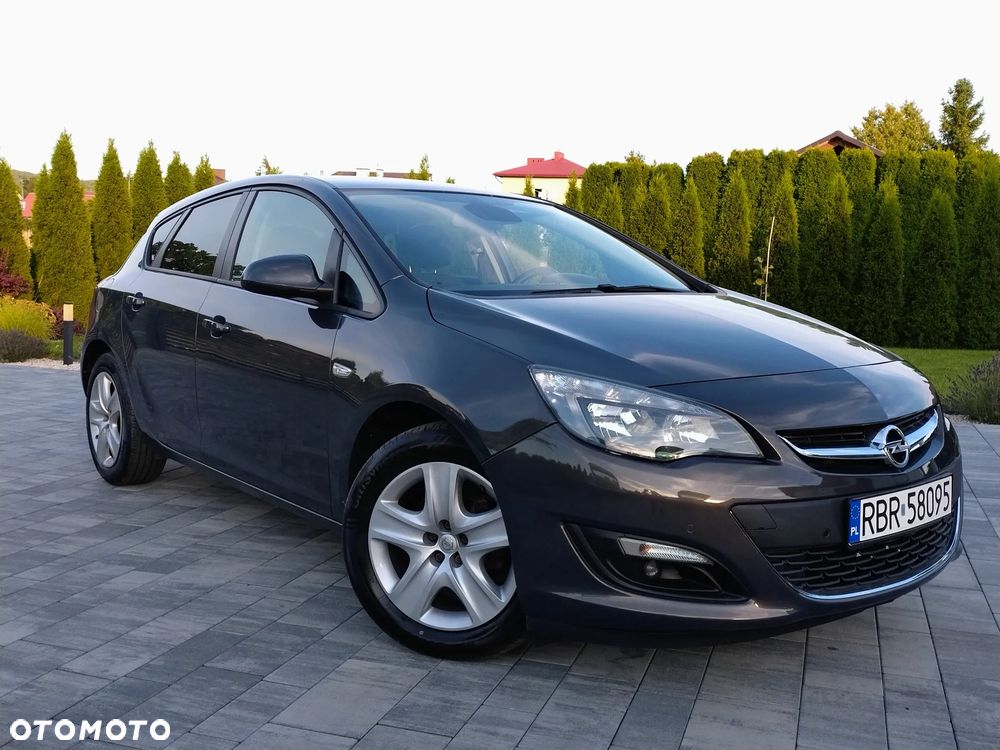 Opel Astra 1.4 Turbo Innovation - 2