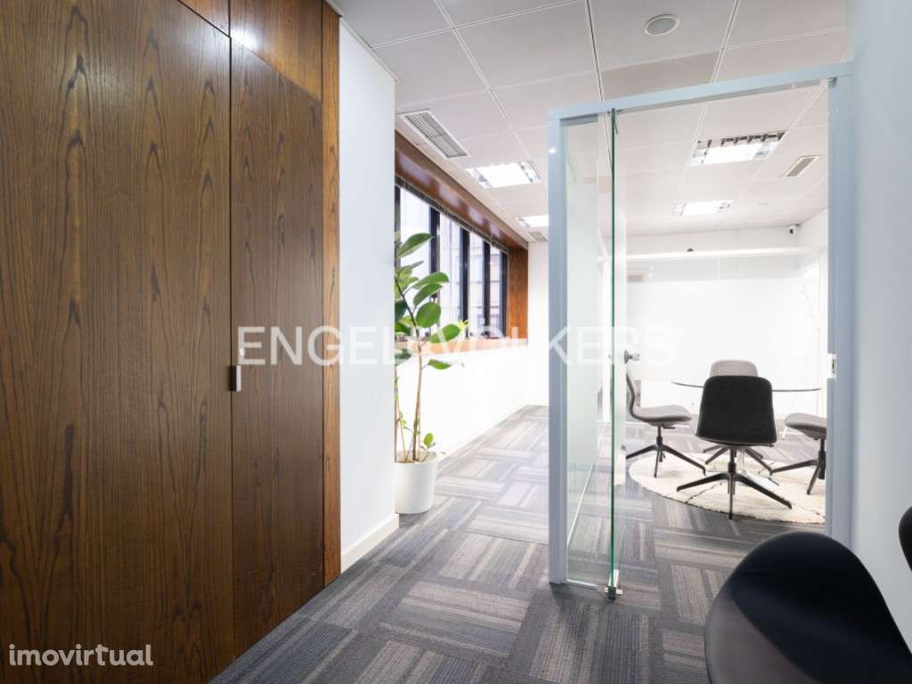 Escritório em Edifício de Referência na Avenida da Liberdade - Grande imagem: 4/26