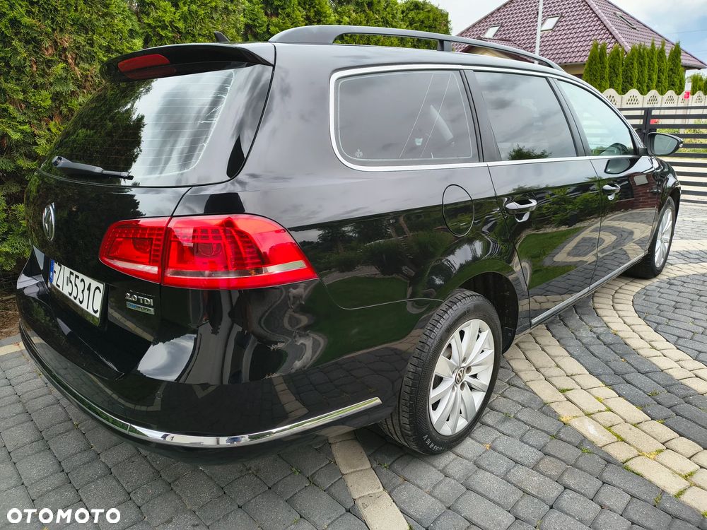 Volkswagen Passat 2.0 TDI DSG BlueMotion Technology Comfortline - 12