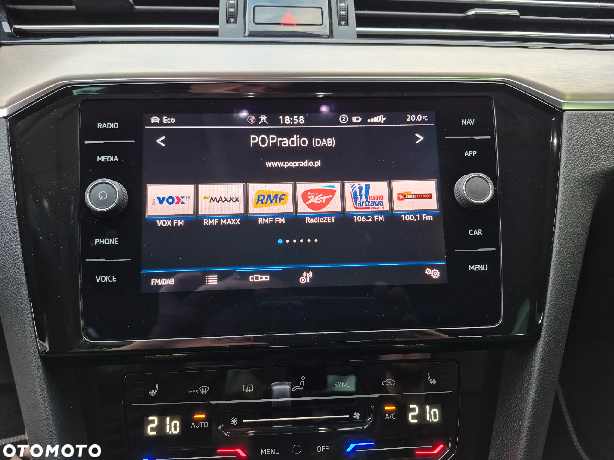 Volkswagen Passat 2.0 TDI 4Mot Elegance DSG - 20
