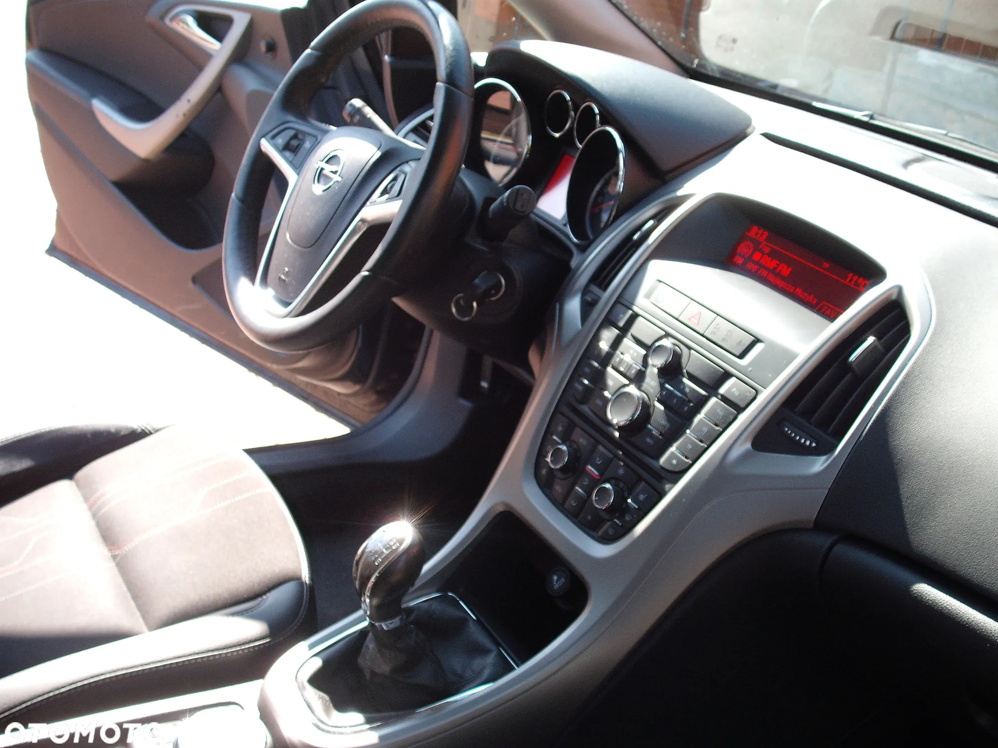 Opel Astra - 11