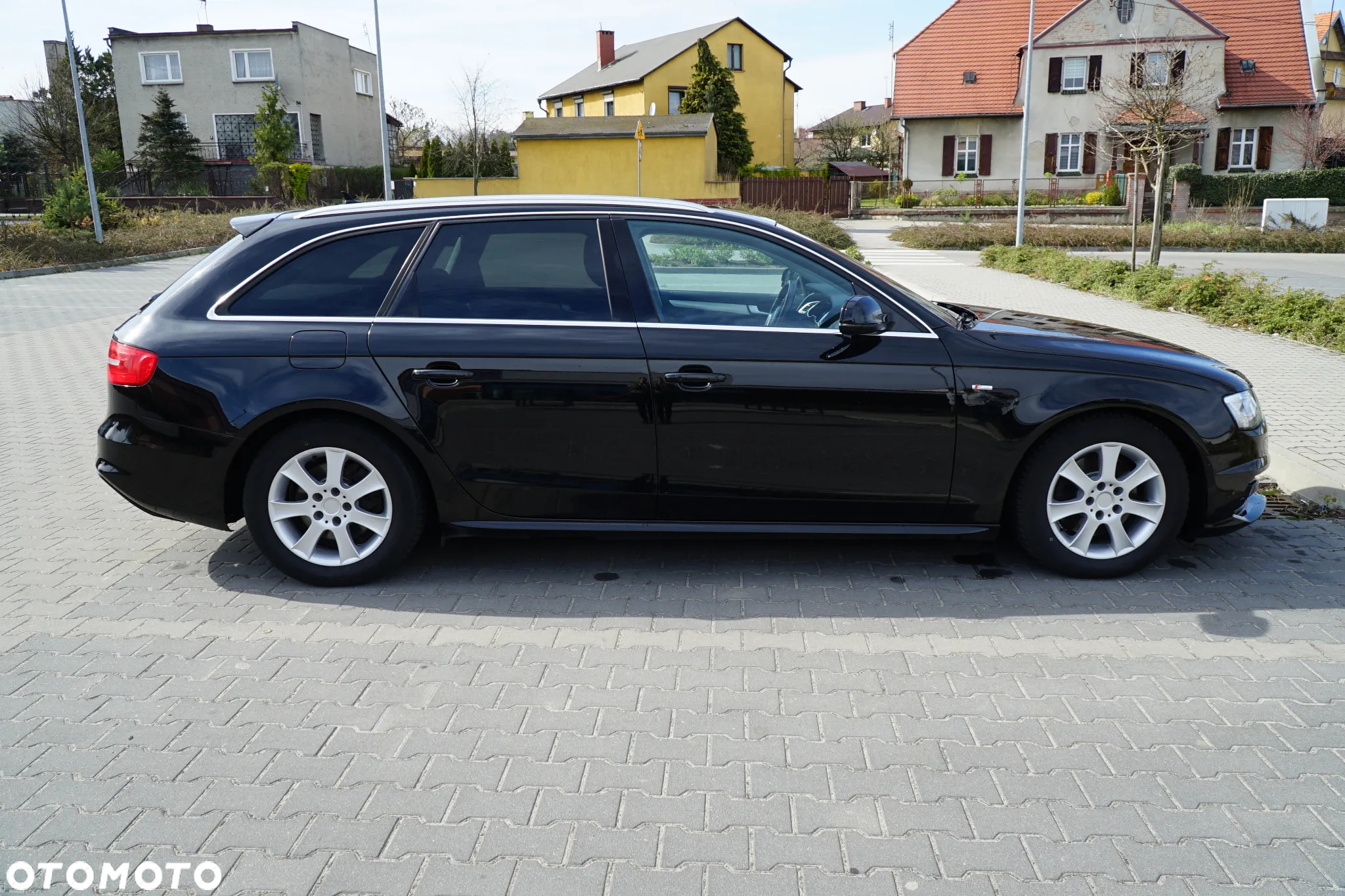 Audi A4 Avant 2.0 TDI DPF clean diesel Ambition - 10