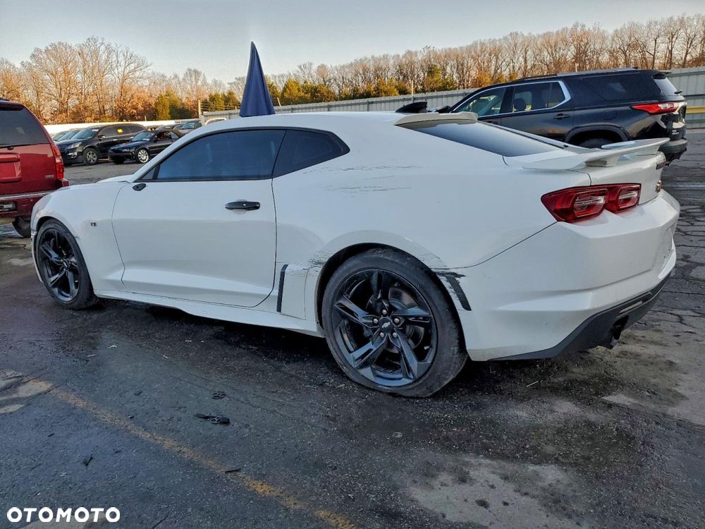 Chevrolet Camaro - 3