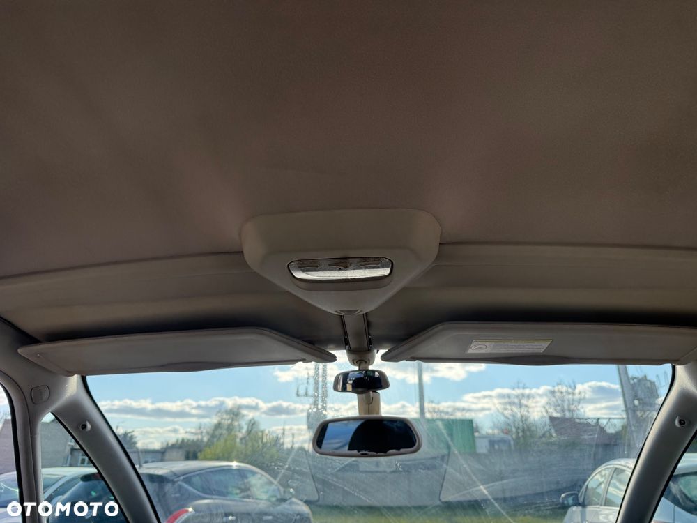 Citroën C4 Grand Picasso - 12