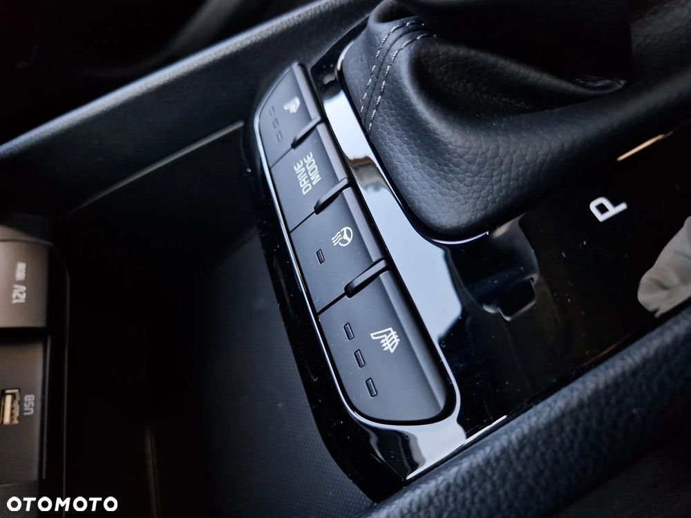 Kia Stonic 1.0 T-GDI Smart DCT - 18